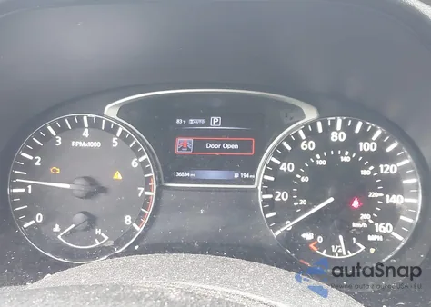 2017 Nissan Pathfinder S z USA, uszkodzony, nr VIN 5N1DR2MM9HC623591